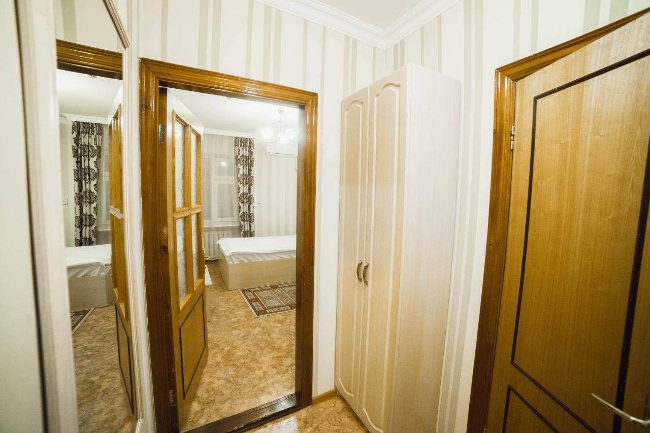 Hotel Tourist Астана Экстерьер фото